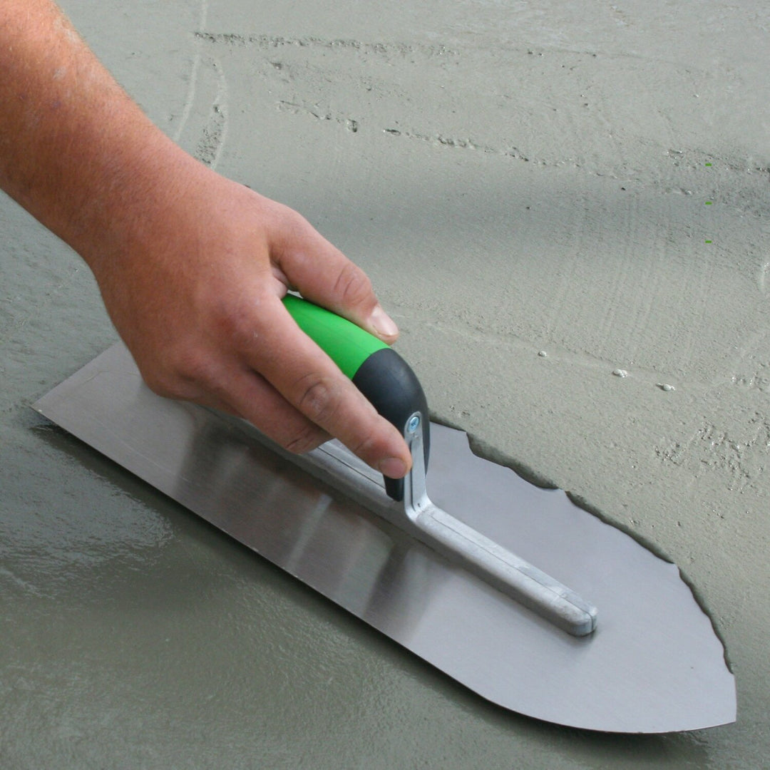 Kraft Tool HC123 Hi-Craft 17-3/4" x 4-1/2" Pointed Sword Trowel with Soft Grip Handle