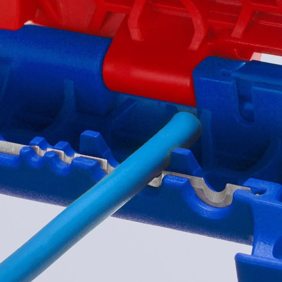 Knipex 16 95 03 SB 5 1/4" KNIPEX ErgoStrip PV