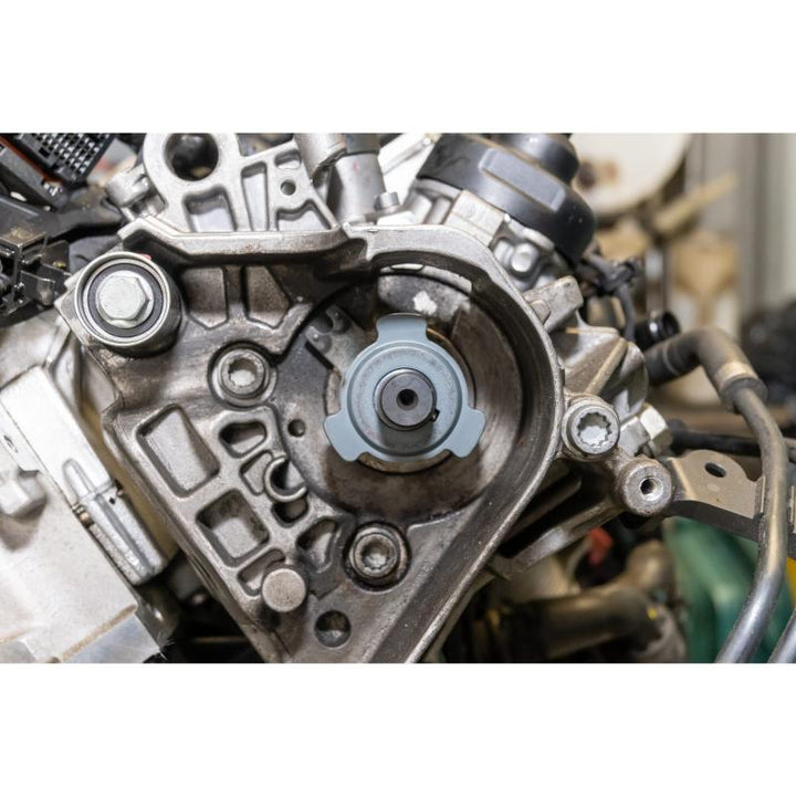 Hazet 2517-1 VAG High-Pressure Pump Wheel Hub Puller