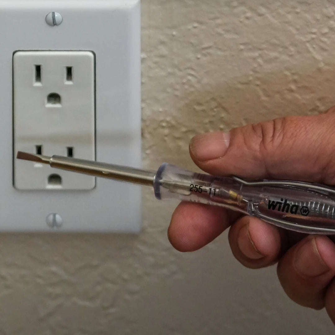 Wiha Tools 25511 Insulated Single Pole Voltage Detector