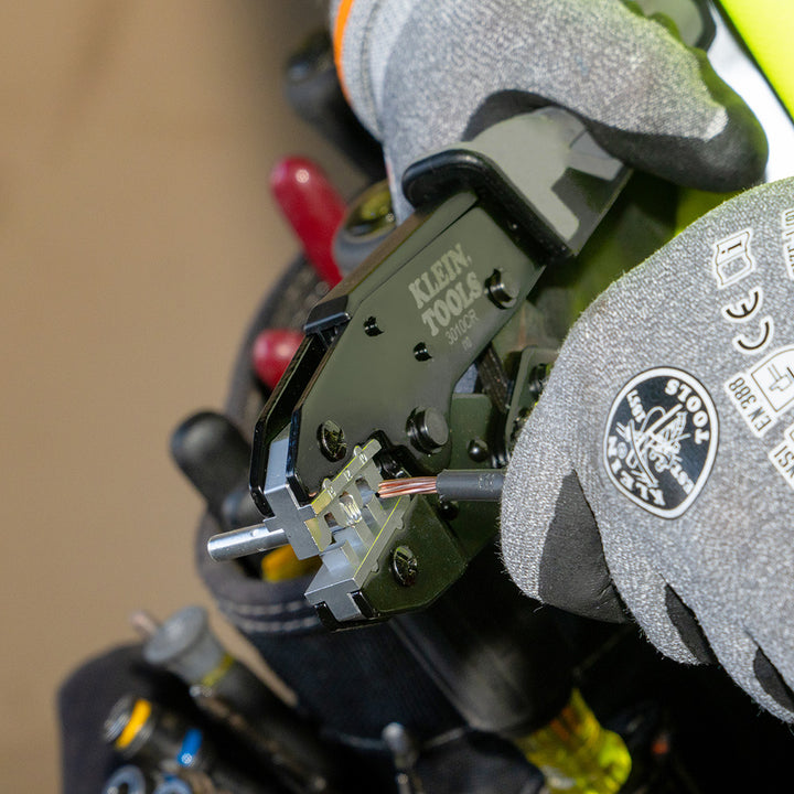 Klein Tools 3010CR Solar Ratcheting Crimper for MC4 Connectors