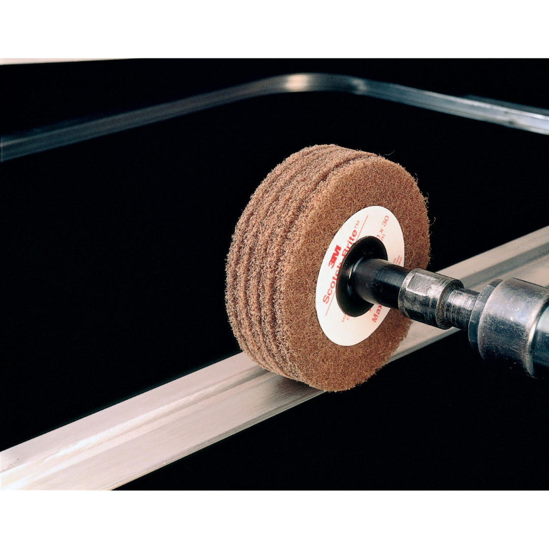 Scotch-Brite Cut and Polish Disc D5, 3 in x 1-1/4 in x 1/4 in A MED