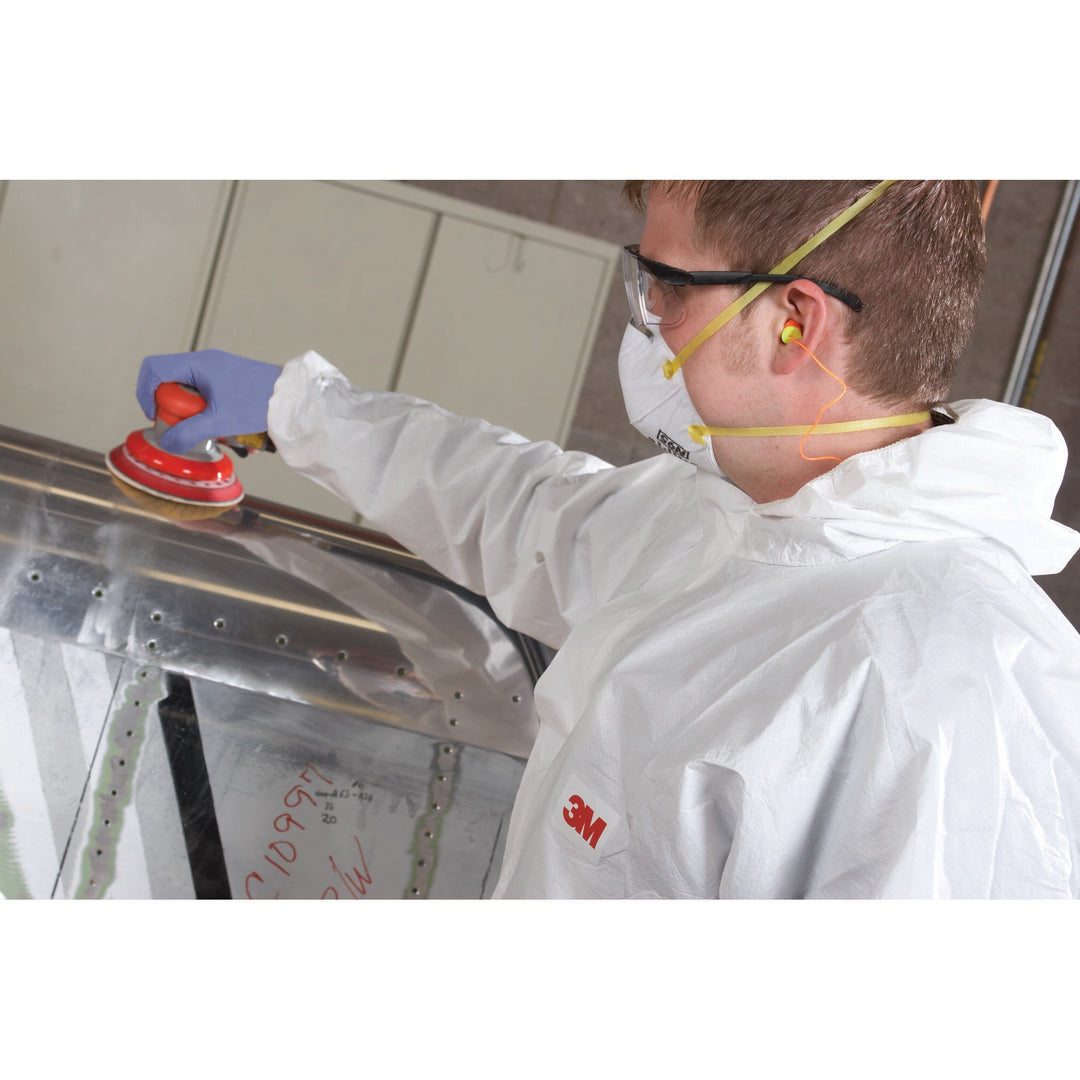 3M Disposable Protective Coverall 4510-XL White Type 5/6