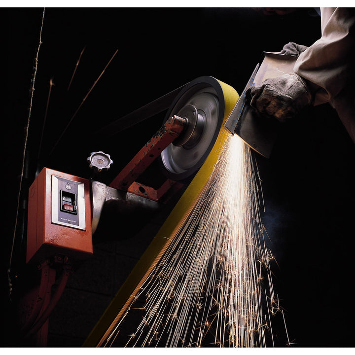 3M Cloth Belt 967F, 2 in x 132 in 80 YF-weight