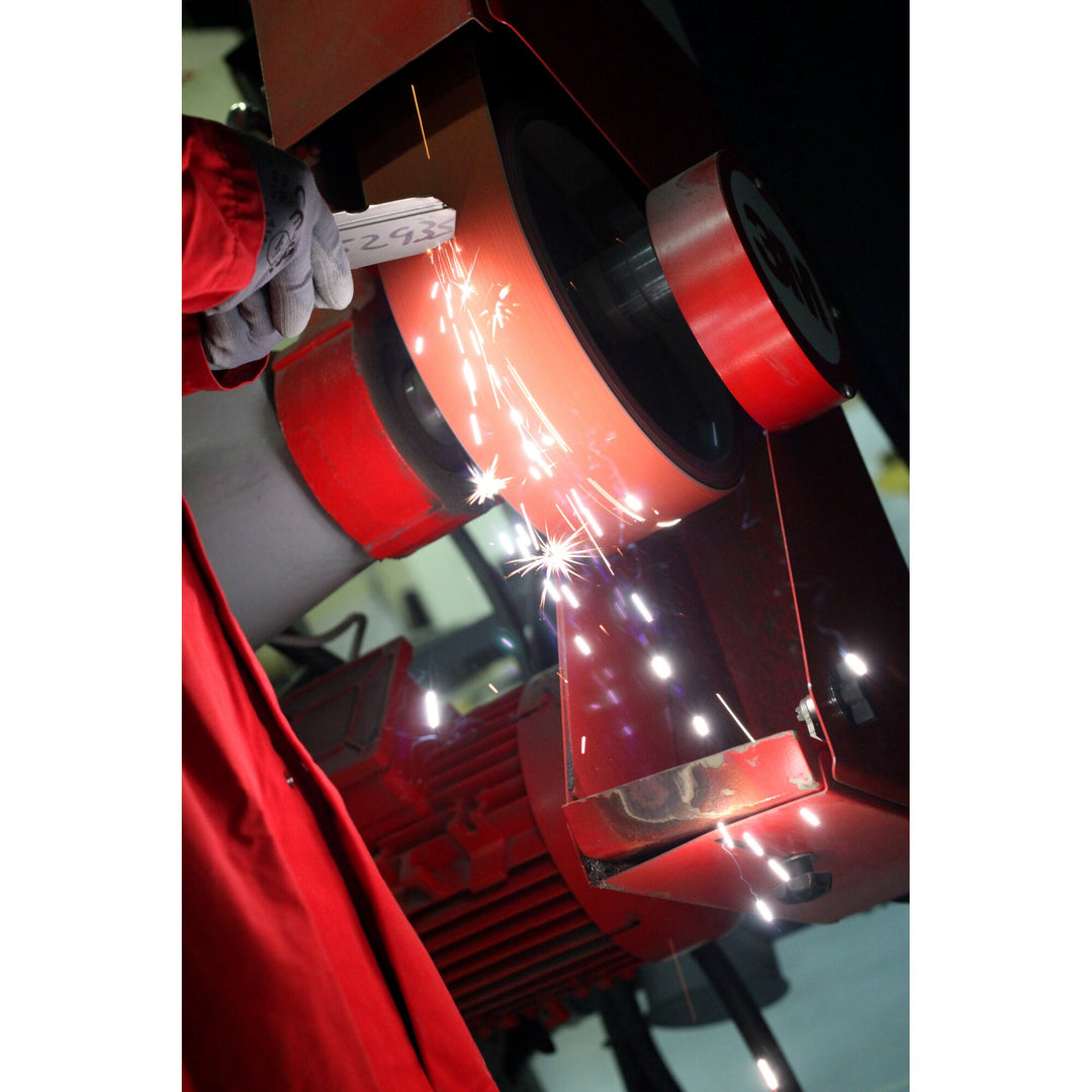 3M Cubitron II Cloth Belt 984F, 60+ YF-weight, 2-1/2 in x 118 in,Film-lok