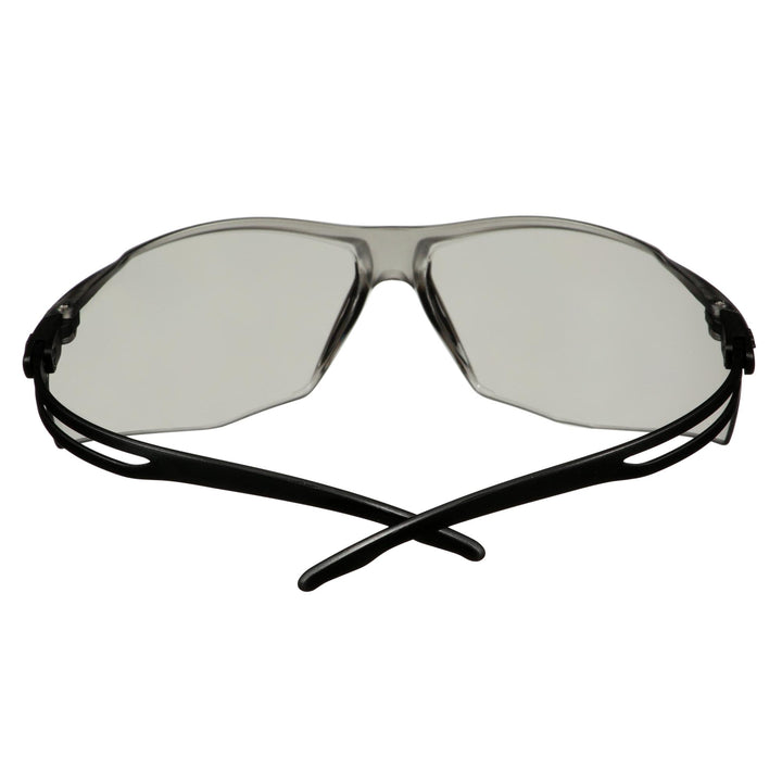 3M SecureFit 500 Series SF507AF-BLK, Black, IO Gray Anti-Fog/Anti-
Scratch Lens