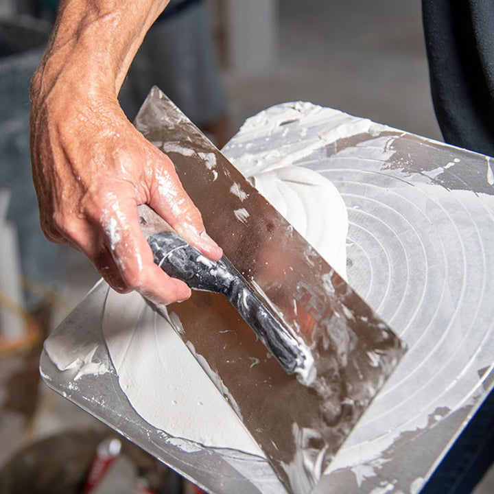 Level5 4-975 14" Flex Finishing Trowel with 0.4mm x 120mm Blade