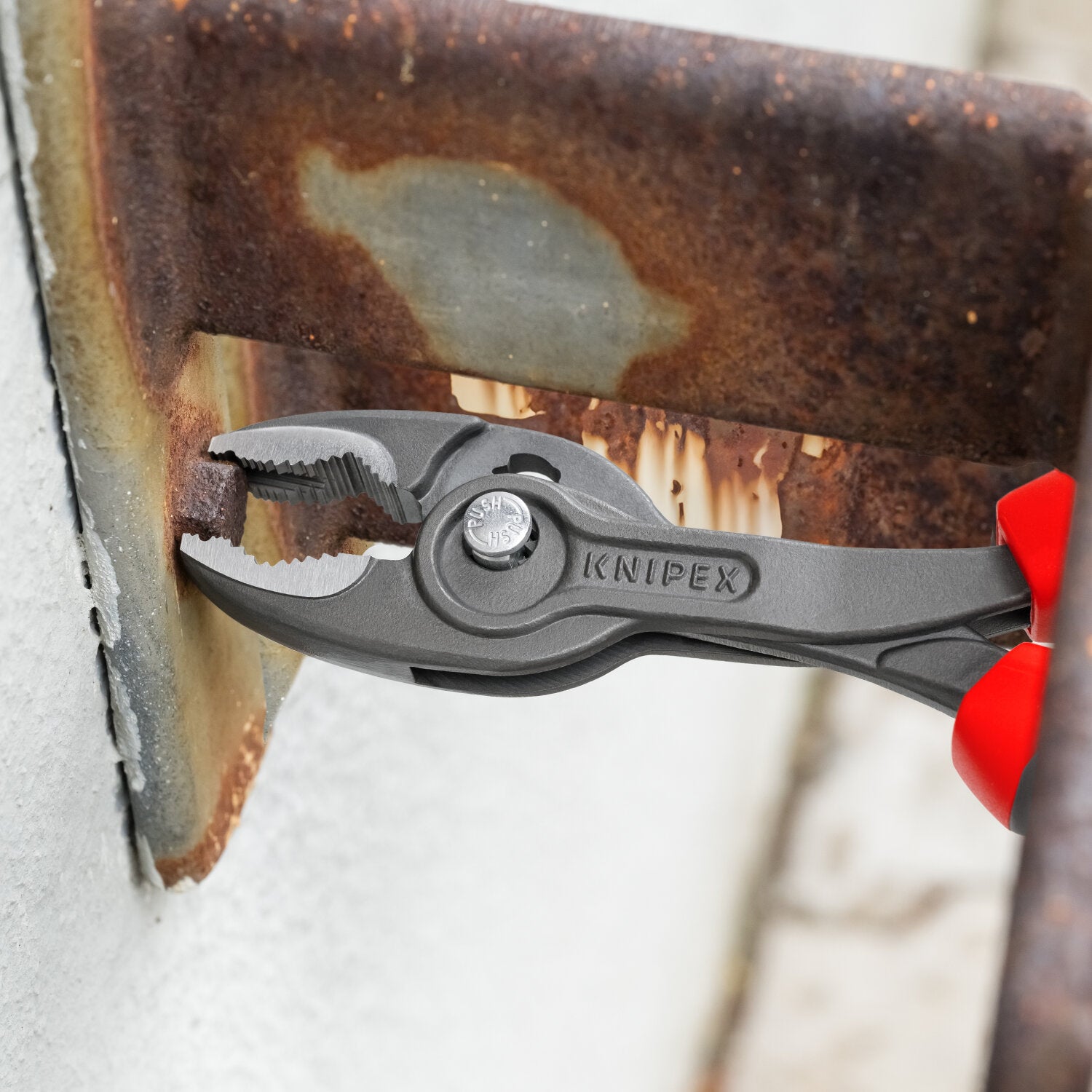 Knipex 82 02 200 KnipeXtend Twin Grip Pliers, 8