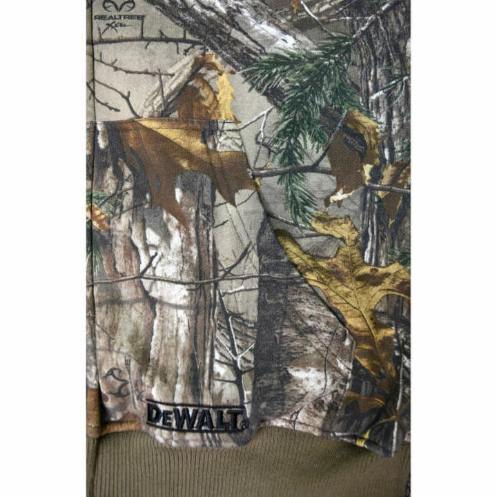DEWALT DCHJ074 Men's Heated REALTREE EDGE® Camouflage Heated Hoodie Kit - Camo