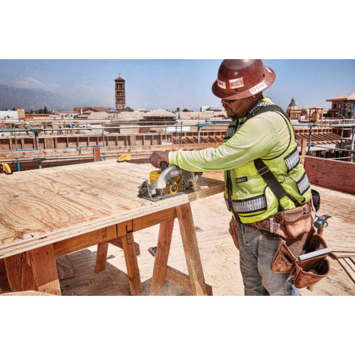 DEWALT DSV521 Class 2 Heavy Duty Surveyor Vest - Green