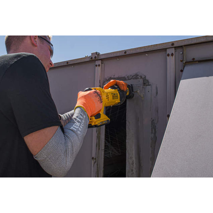 Radians RADT7418TS RADT74 13g TEKTYE® A4 Cut Protection Sleeve - 18" Length with Thumb Slot