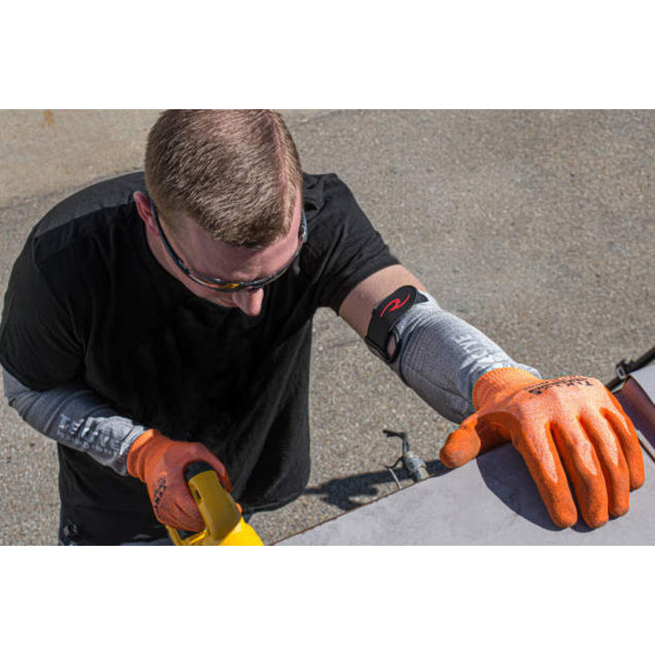 Radians RADT7418TS RADT74 13g TEKTYE® A4 Cut Protection Sleeve - 18" Length with Thumb Slot