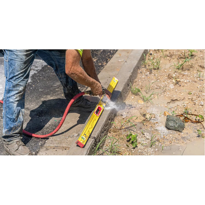 Stabila 39509 9" IP 67 Tech Level 196 Dl With Case