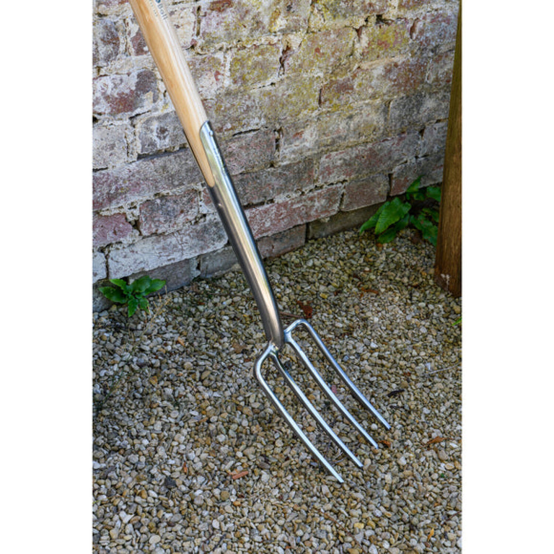 Corona GTB/SFBRHS RHS® Stainless FSC Wood Border Fork
