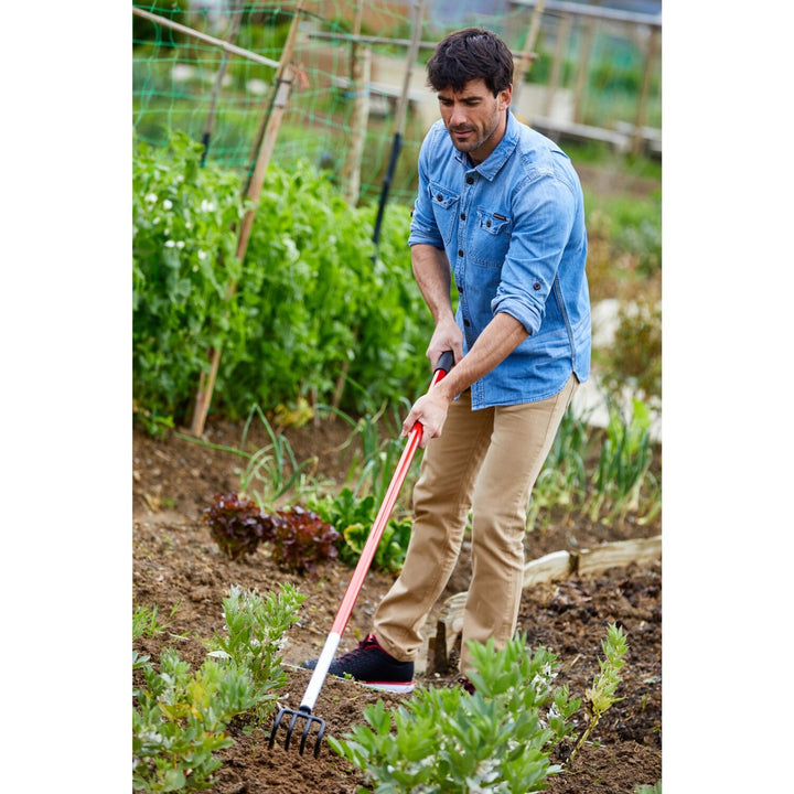 Corona CV 60064 Cultivator, 4 Prong, 60 in. Aluminum Handle