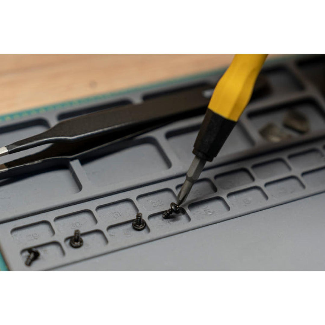 Wiha Tools 75977 68-Piece ESD Safe Micro Bit Set with Tweezers Wiha Tools 75977 68-Piece ESD Safe Micro Bit Set with Tweezers