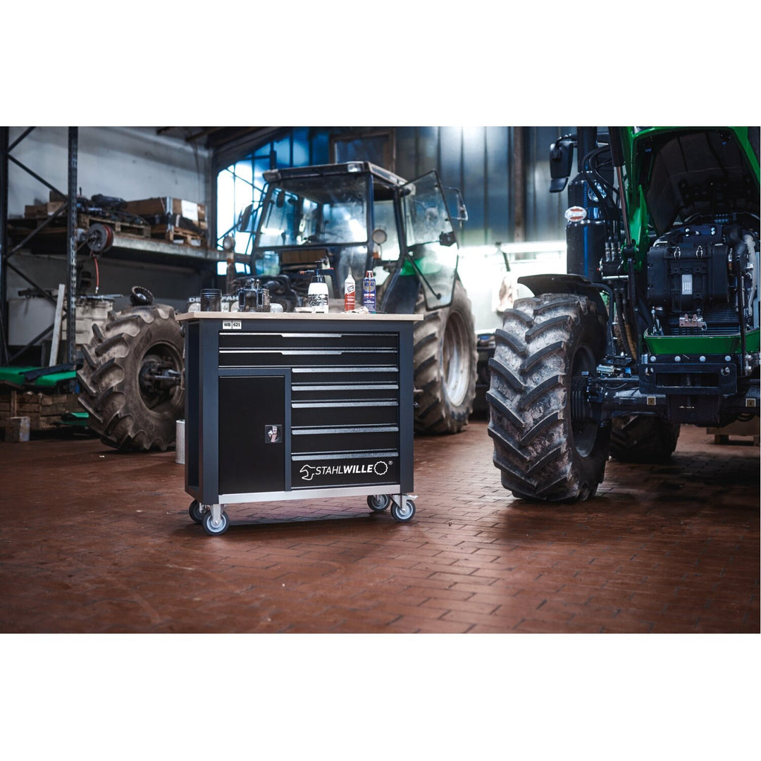 Stahlwille 98830204 Tool Assortment with workbench