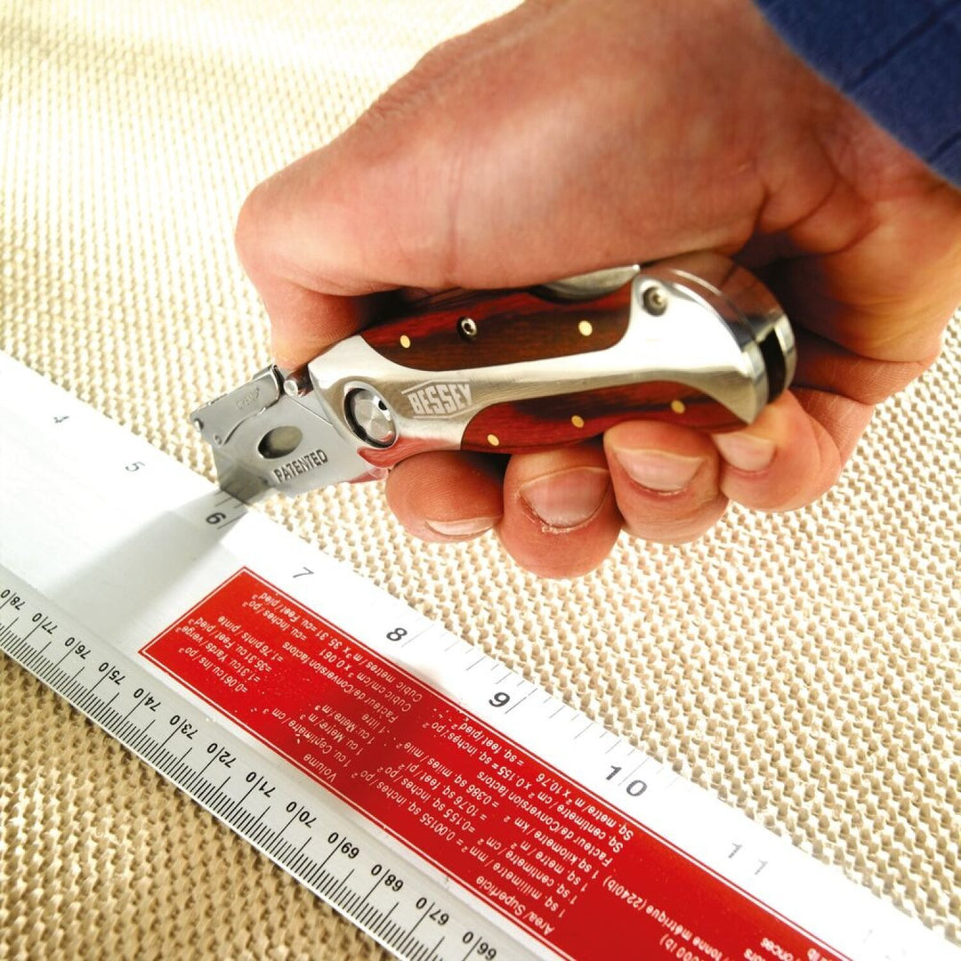 Bessey D-BKWH Knife, Folding, Locking Utility Knife- Wood handle