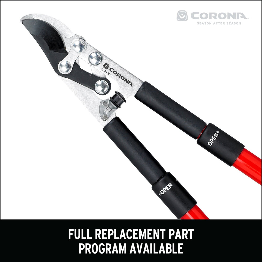Corona FL 3470 EasyCUT Extendable Bypass Lopper, 21 in. to 33 in., 1-1/2 in. Cut Capacity