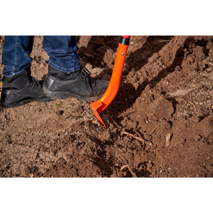 CRNA-SS 64324 · Trench Shovel - Digging 28°, 4 Inch