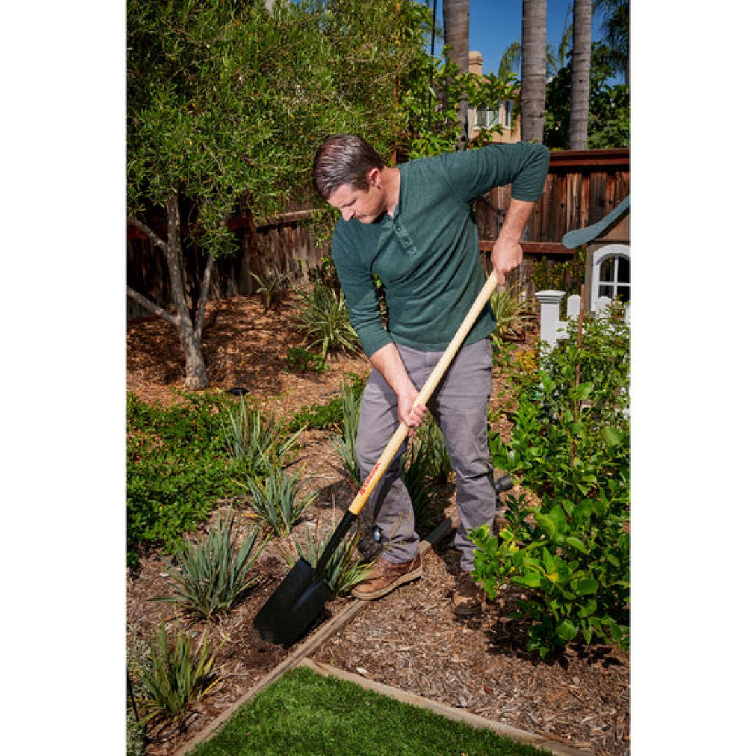 Corona SS 29000  Garden Spade - 11¾ Inch