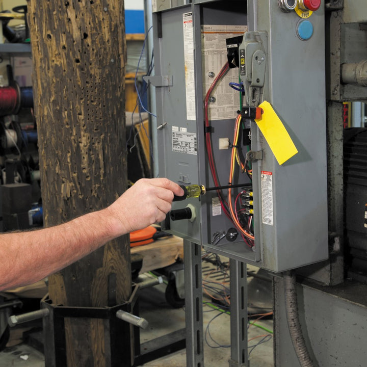 Klein Tools 32751 Adjustable Screwdriver, #2 Phillips, 1/4-Inch Slotted