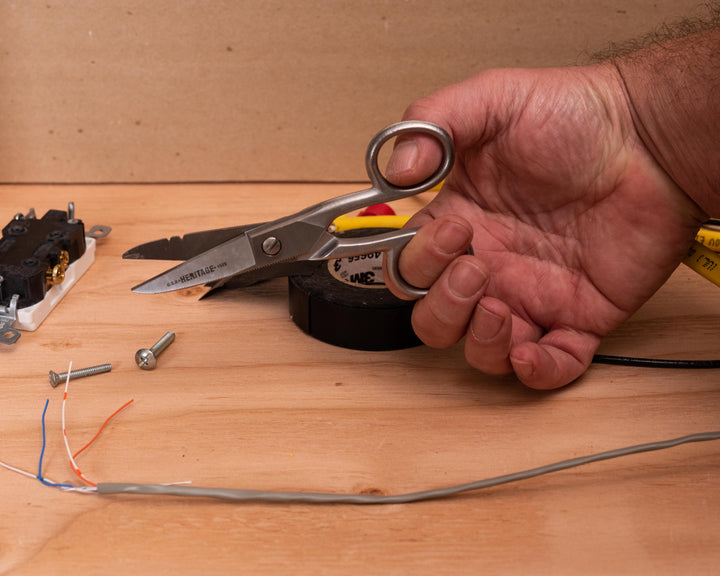 Heritage Cutlery 152S Electrician Scissor / Notched / Serrated / SS
