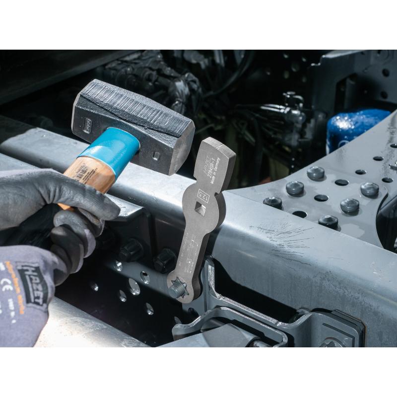 Hazet 2784SR-1 Box-End Wrench - Striking Face Pattern with 2 Striking Faces, 12-Point