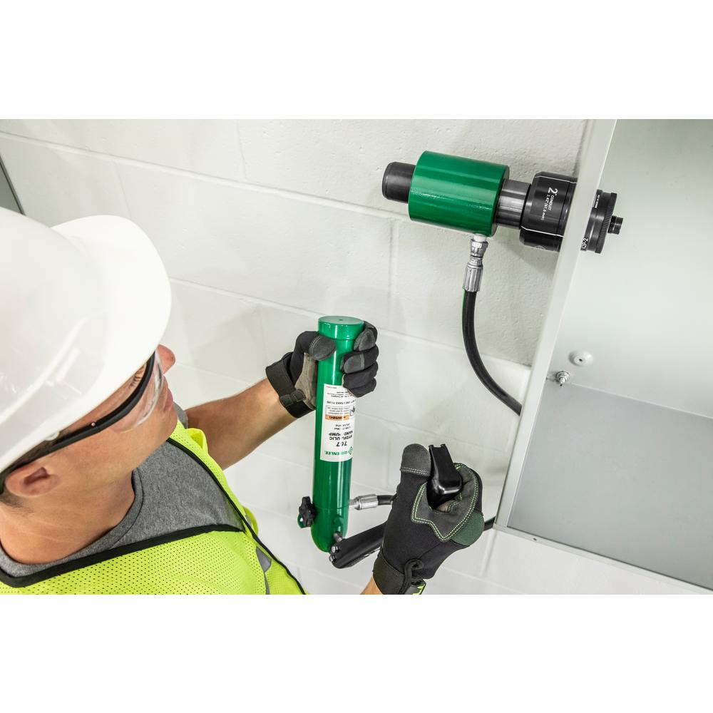 Greenlee 7309SB 11-Ton Slug-Buster® Hydraulic Knockout Kit with Hand Pump (1/2" - 3" and 4")