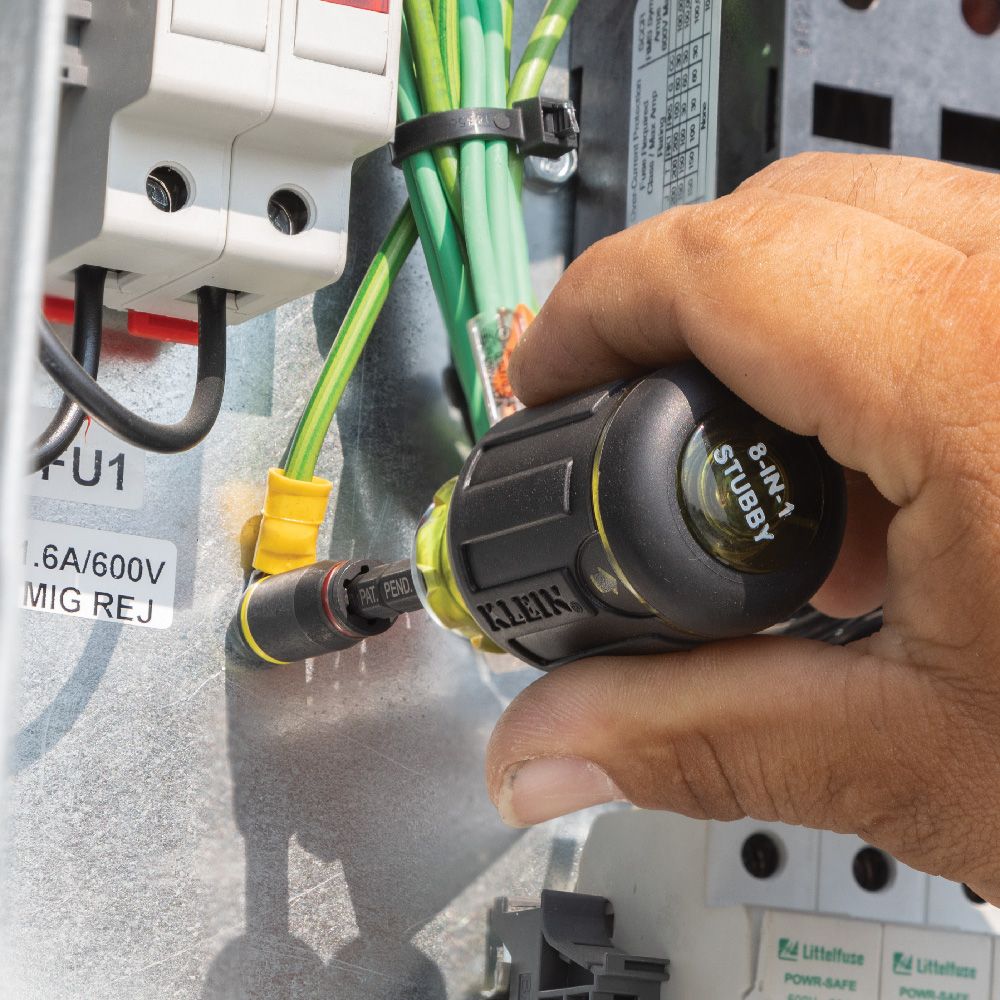 Klein Tools 32766 3-in-1 Impact Flip Socket, 1/4-Inch, 5/16-Inch, 3-Inch Length