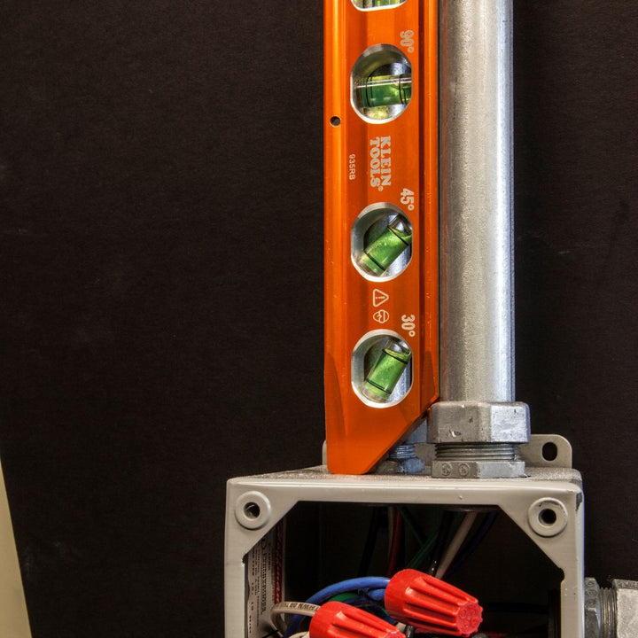 Klein Tools 935RB Torpedo Billet High-Viz Level with Rare Earth Magnet and Tapered Nose