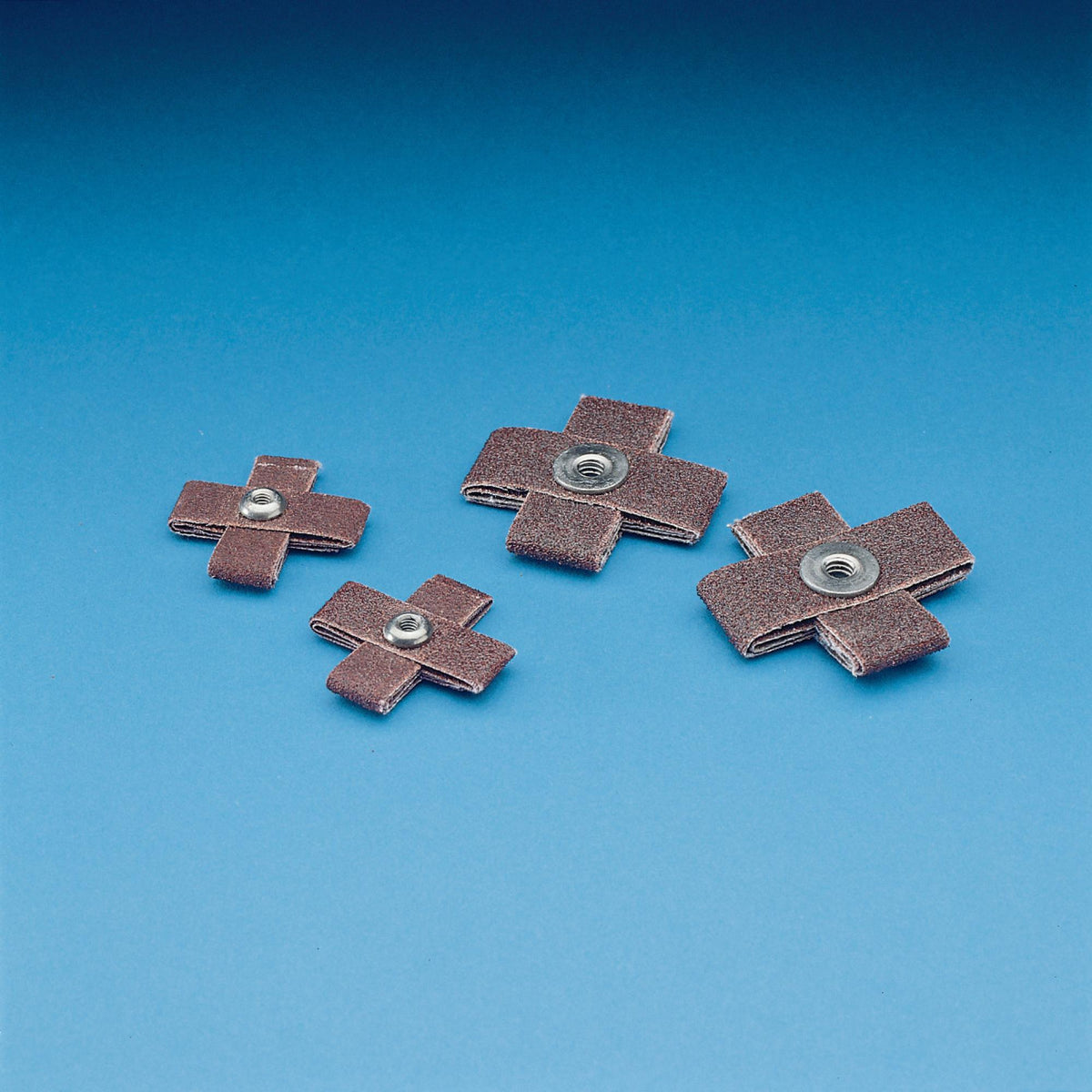 3M Cross Pad 747D, 2 in x 2 in x 3/4 in in, 80 X-weight – Haus of Tools