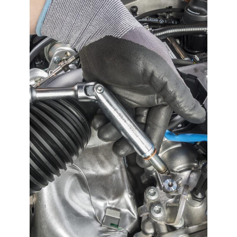 Hazet 4766-3 Spark Plug Wrench, 14mm 12-Point Profile, 3/8" Square Drive