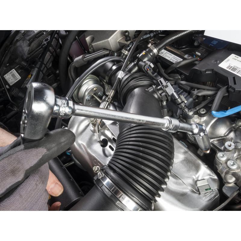 Hazet 4766-3 Spark Plug Wrench, 14mm 12-Point Profile, 3/8" Square Drive