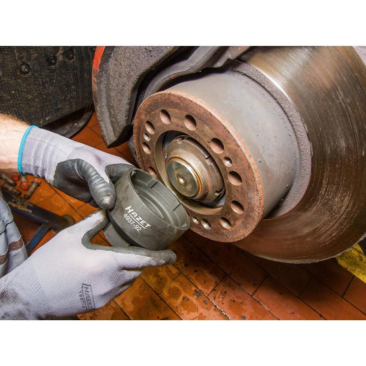 Hazet 4937-92 Commercial Vehicle Wrench for Front Axle MAN, 114mm