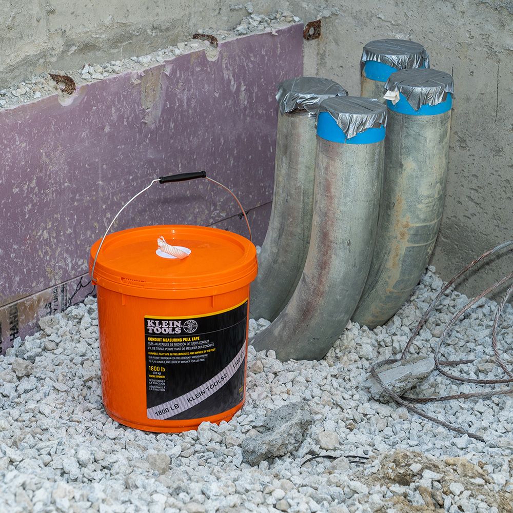 Klein Tools 50122 Conduit Measuring Pull Tape for Heavy-Duty Cable and Wire Pulling, 1250-Pound x 2000-Foot Long