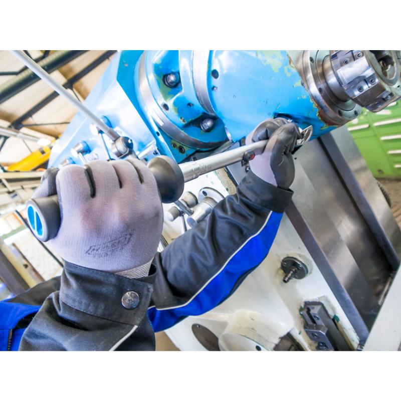 Hazet 6122-1CT Torque Wrench, 40-200 Nm, 12.5mm (1/2") Square