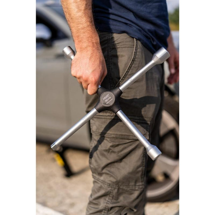 Hazet 705V-02 Four-Way Rim Wrench, 17 x 19 x 22 mm Outside Hex, 12.5mm (1/2") Square