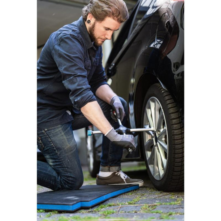 Hazet 705V Four-Way Rim Wrench, 17 x 19 x 21 mm Outside Hex, 12.5mm (1/2") Square