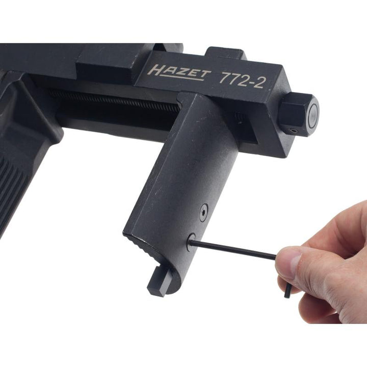 Hazet 772-2/16 Universal Axle and Slotted Nut Wrench Tool Set, 20mm (3/4") Square Drive, 16 Pieces