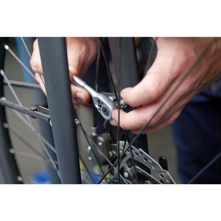 Hazet 863MBIT Solid Steel Reversible Ratchet for Bits, 6.3 mm (1/4") Hex