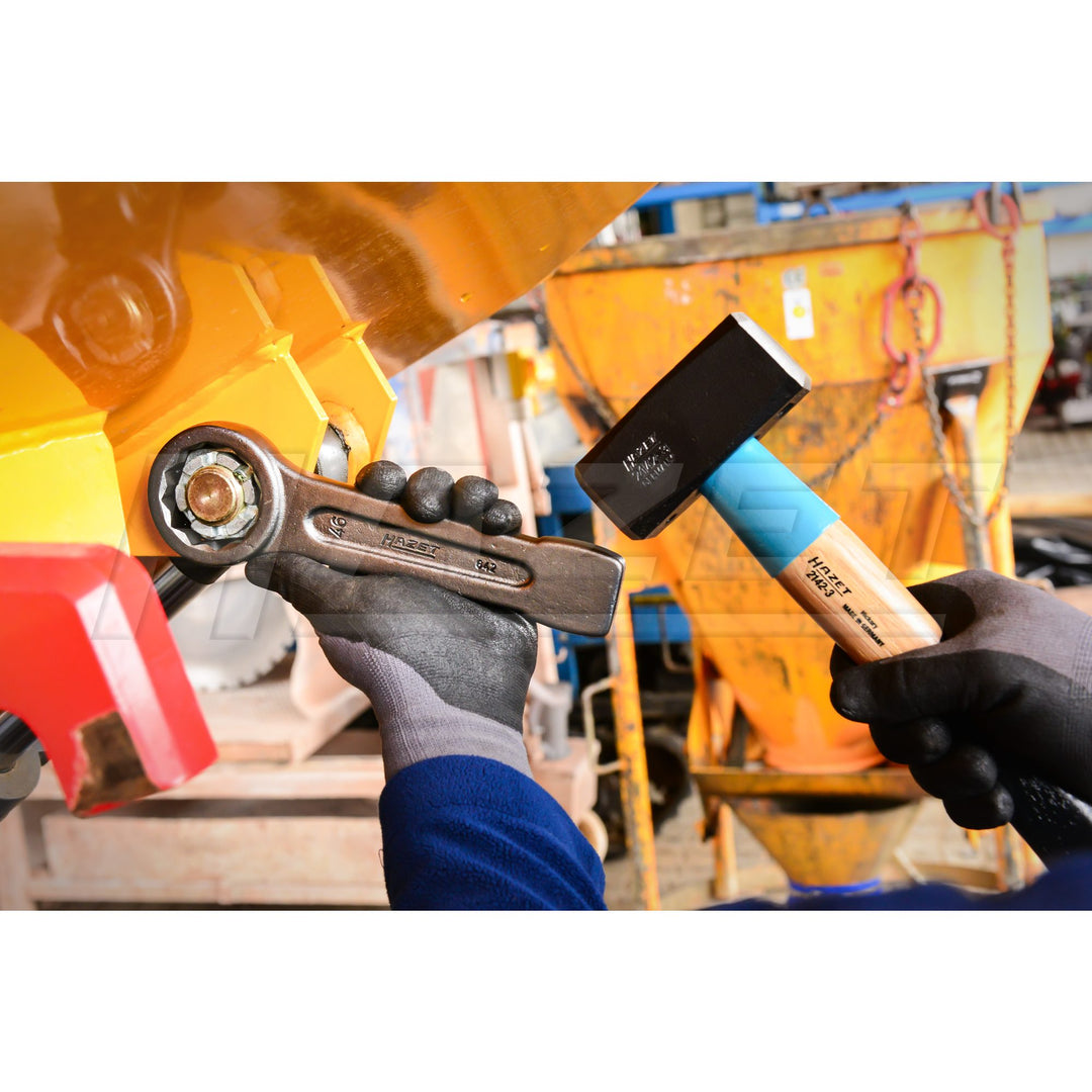 Hazet 642-46 12-Point 46 Striking Face Pattern Box-End Wrench