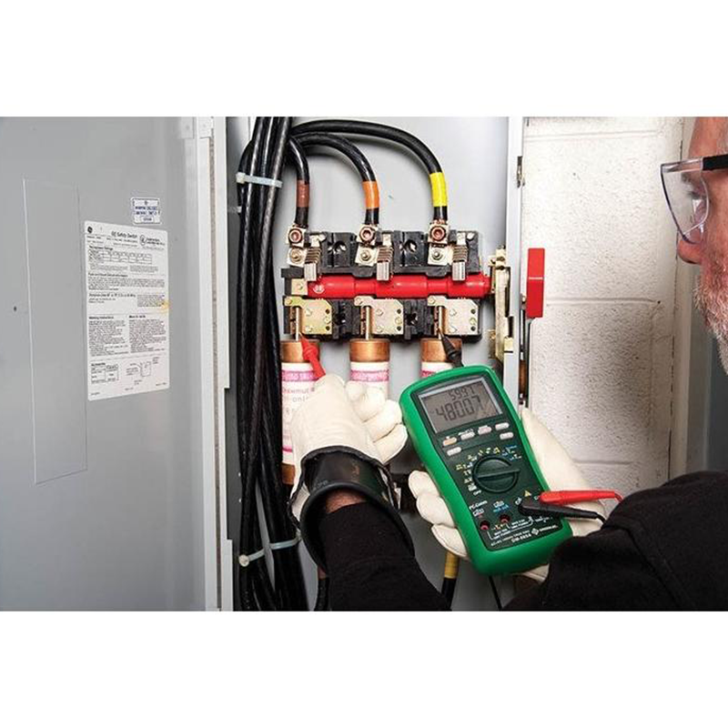 Greenlee DM-860A Digital Multimeter, 500K Counts