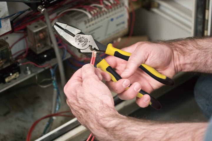 Klein Tools J213-9NECR Journeyman™ Pliers Connector Crimp Side Cut 9-Inch