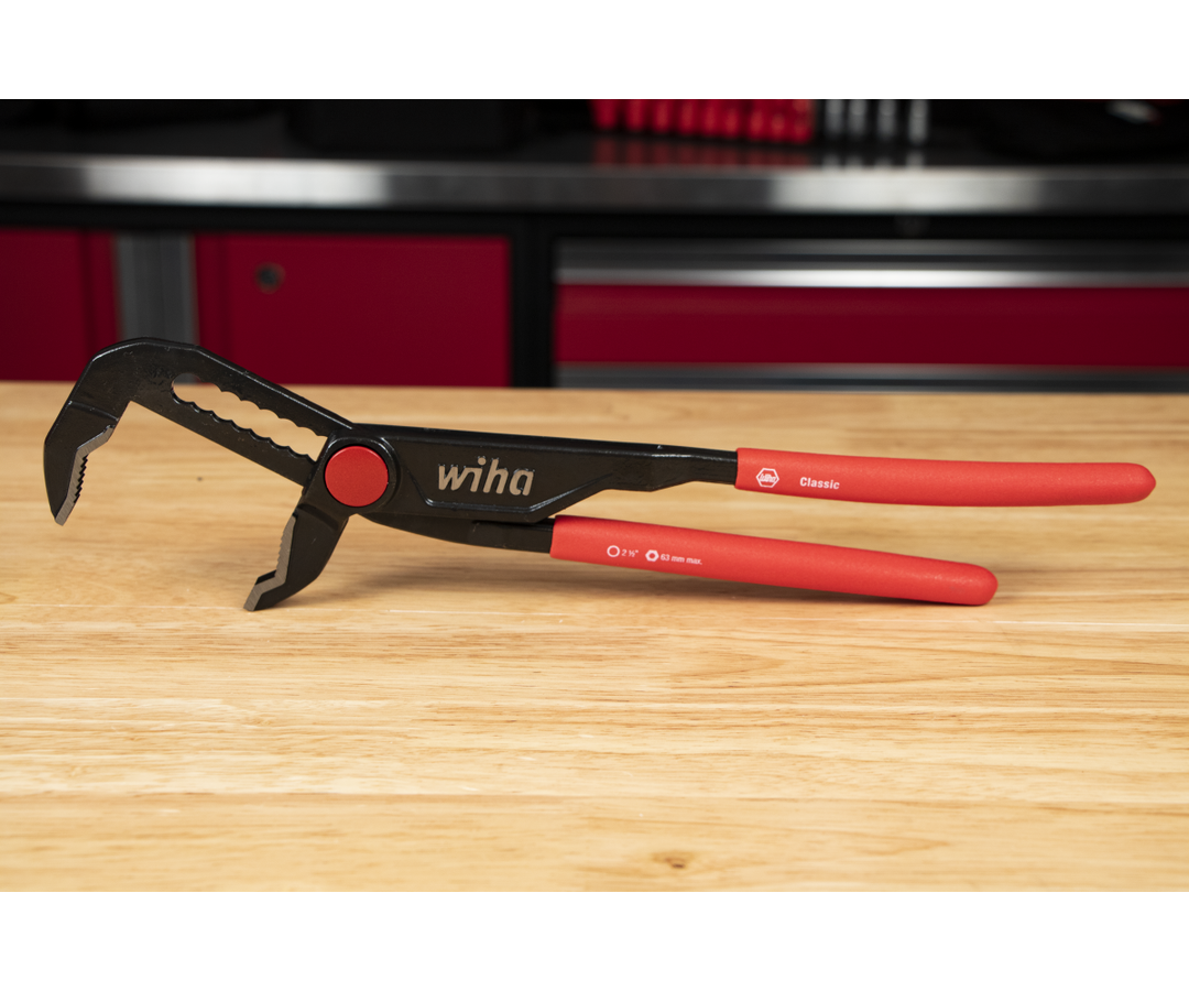 Wiha Tools 32667 12" Push Button Adjustable Water Pump Pliers with Vinyl Grip