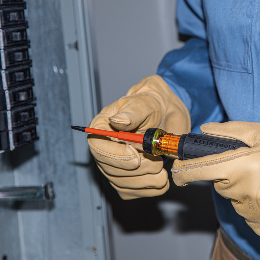 Klein Tools 32293 2-in-1 Insulated Flip-Blade Screwdriver, #2 Ph, 1/4-Inch Sl