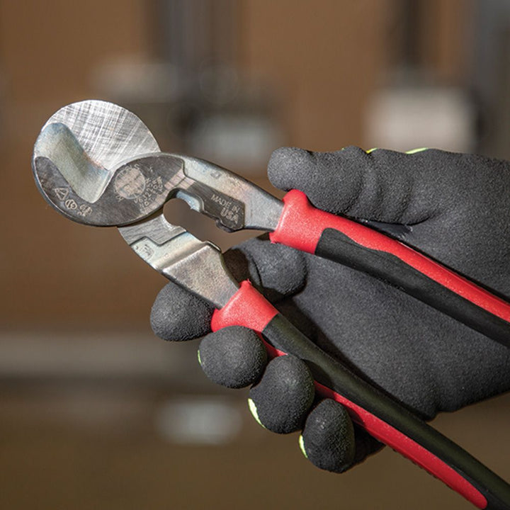 Klein Tools J63225N Journeyman High-Leverage Wire Cable Cutter and Stripper for Cutting  Aluminum, Soft Copper and Communications Cable