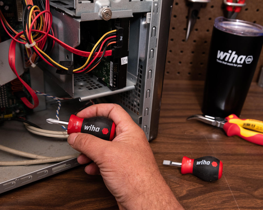 Wiha Tools 31191 SoftFinish Stubby Slotted 6.5mm/Phillips #2 Screwdrivers, 2 Pc. Set